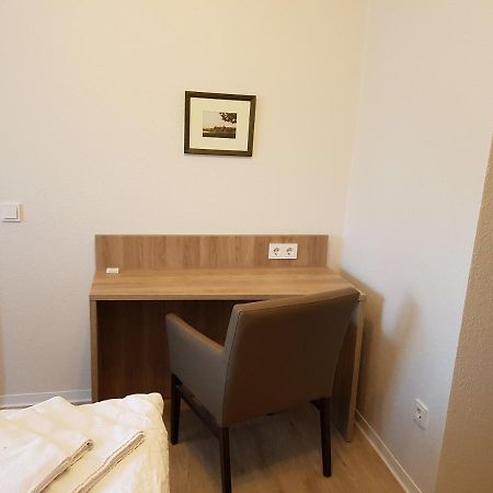 Hotel Pension Haus Pooth Wesel  Exteriör bild